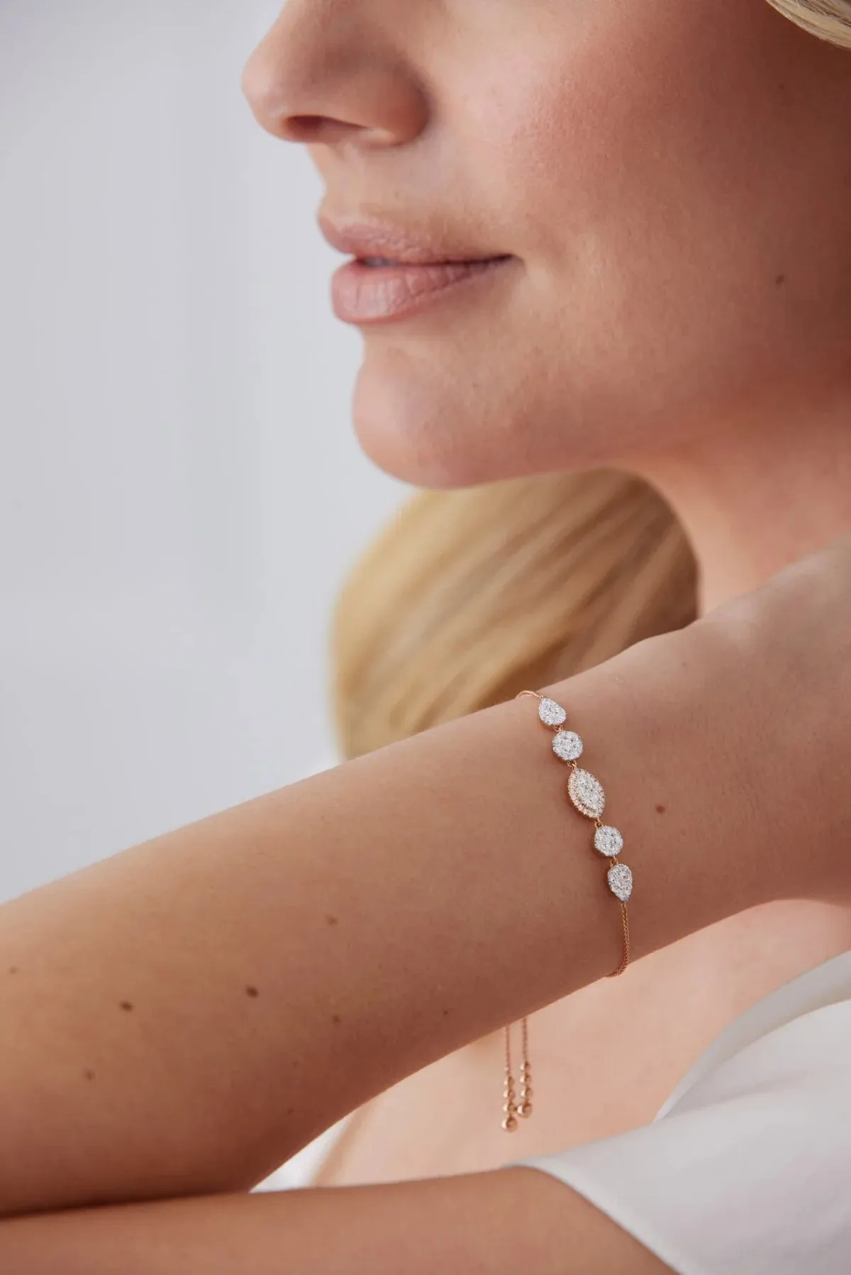 Reverie Marquis Round & Pear Diamond Bolo Bracelet