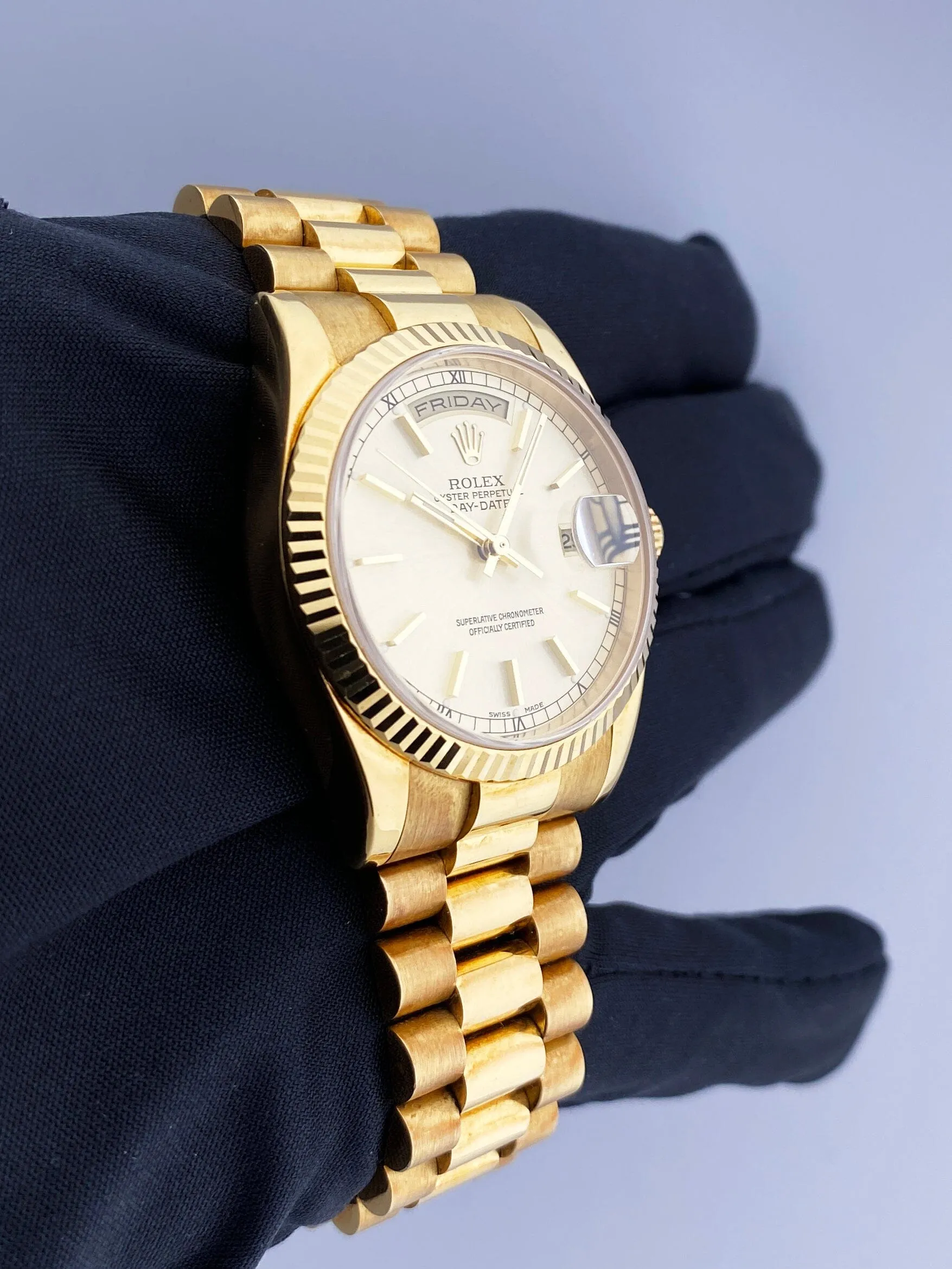 Rolex Day-Date President 118238 Champagne Dial Mens Watch Box Papers