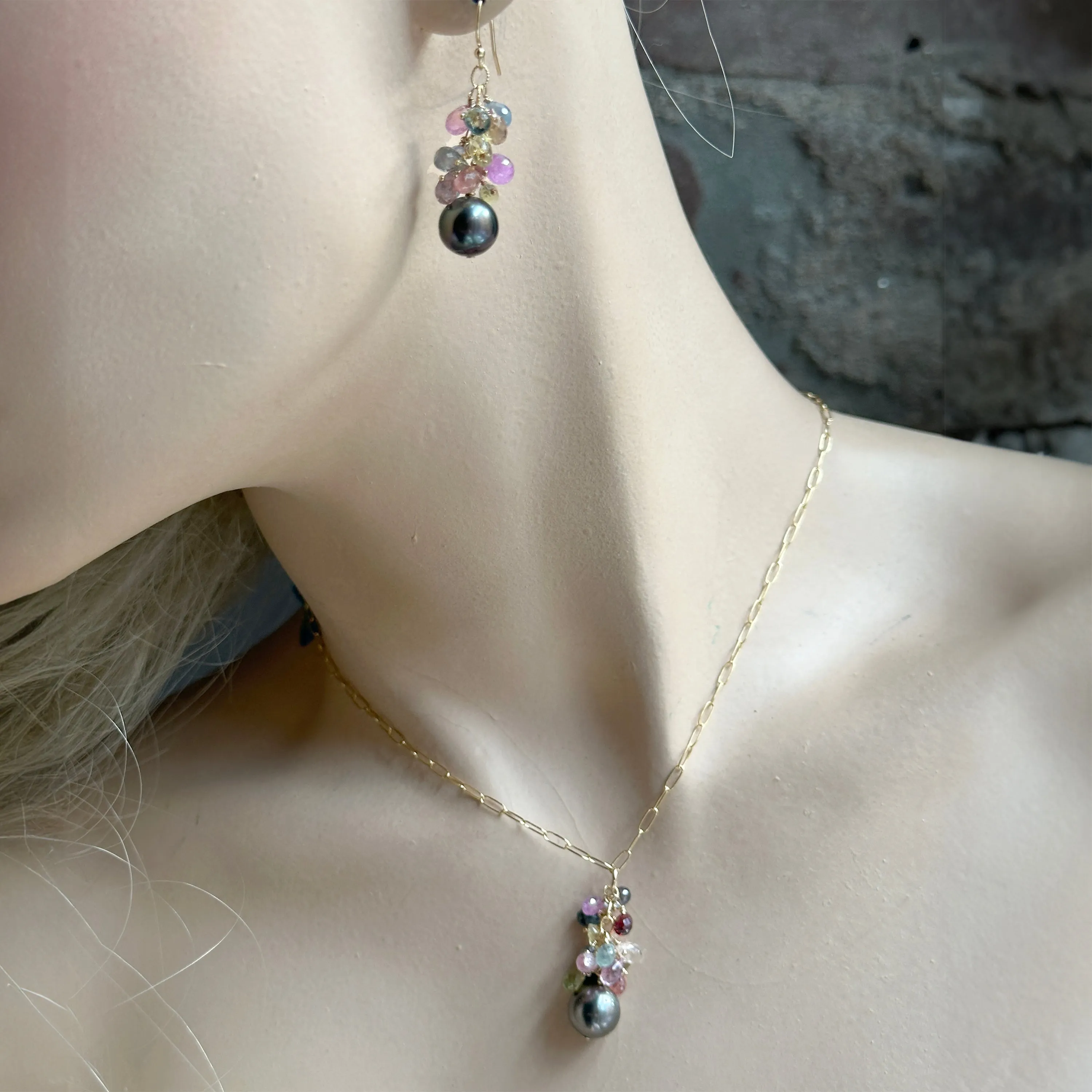 Sapphire with Black Tahitian Pearl Gold Earrings