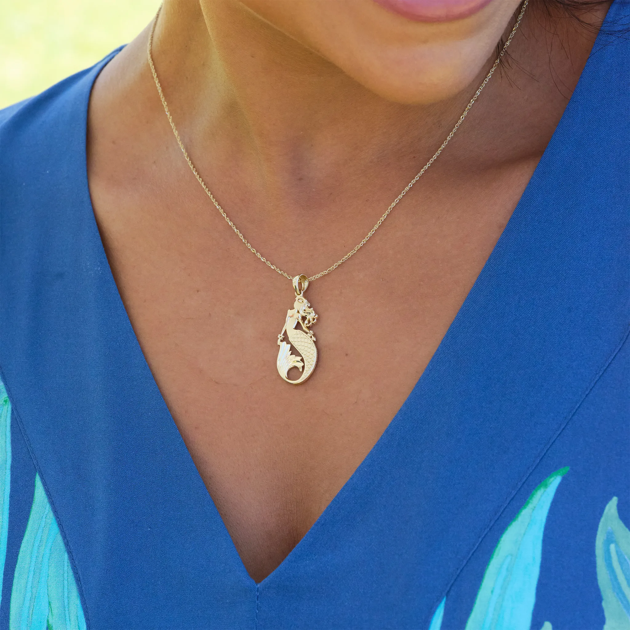 Sealife Mermaid Mother of Pearl Pendant in Gold with Diamonds - 30mm
