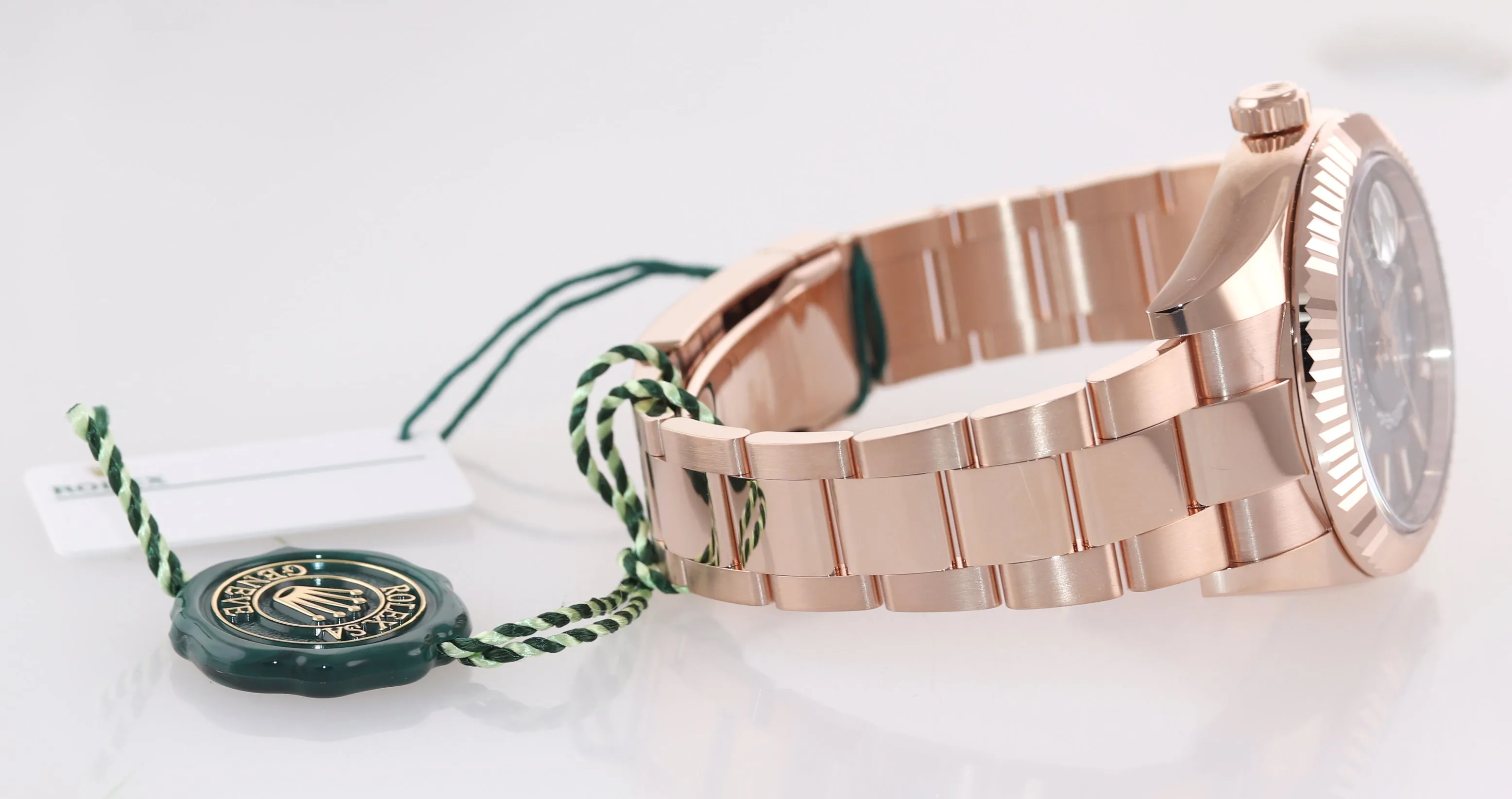 SEPT 2021 PAPERS NEW Rolex Sky-Dweller 18K Rose Gold RHODIUM 326935 Watch