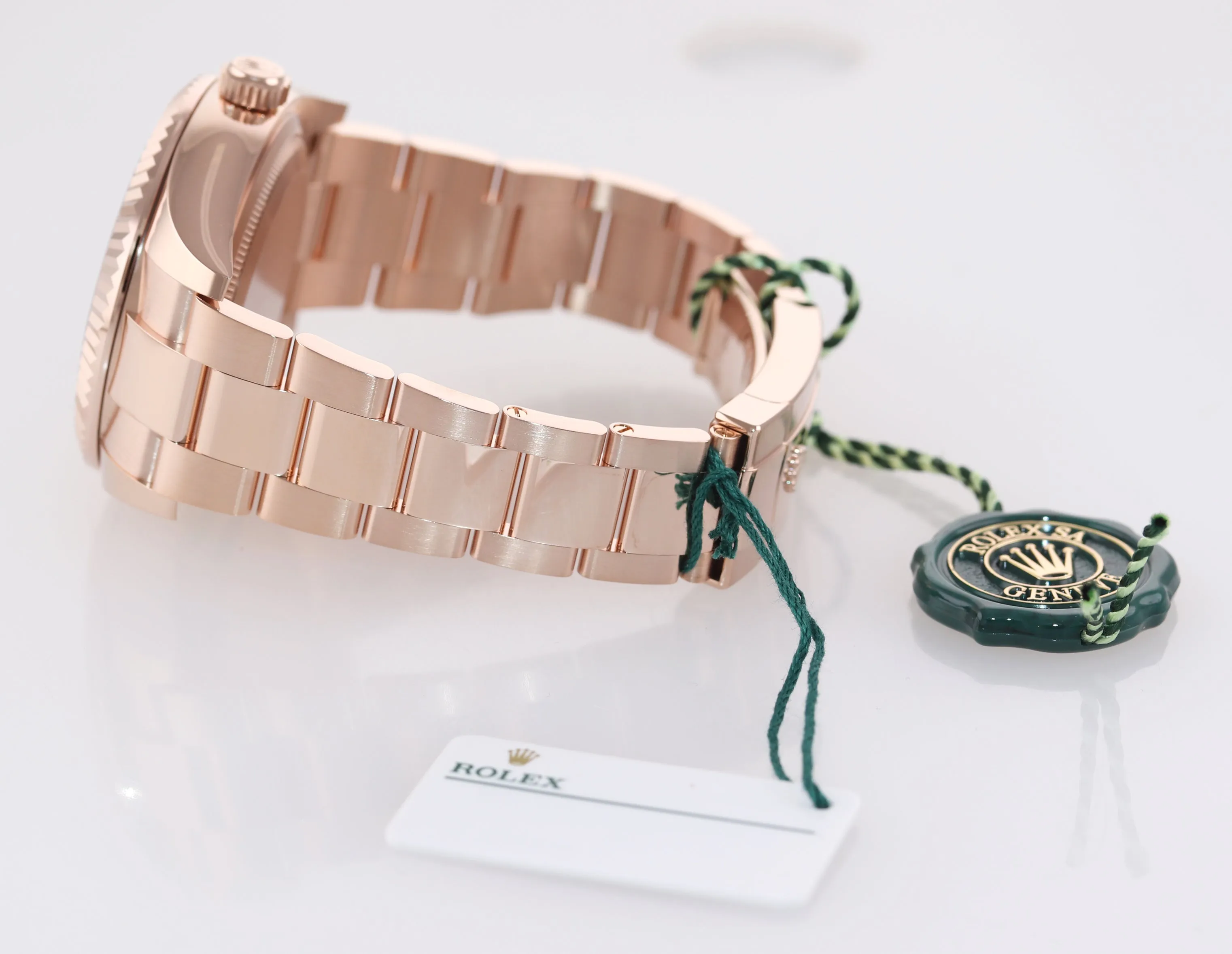SEPT 2021 PAPERS NEW Rolex Sky-Dweller 18K Rose Gold RHODIUM 326935 Watch