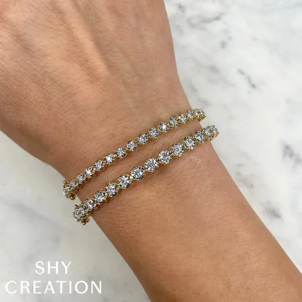 Shy Creation Round Diamond Bangle Bracelet