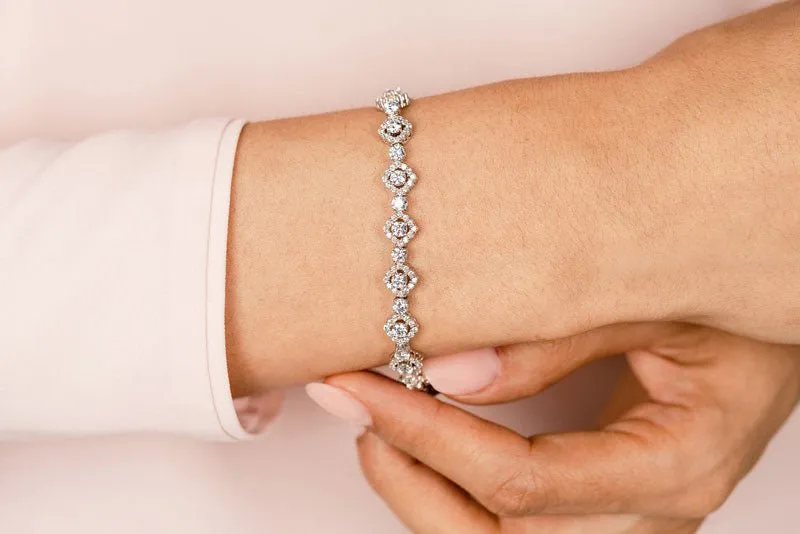 Square Link Diamond Bracelet with 5.29 ct.(finished) 1.2mm, 2.7mm