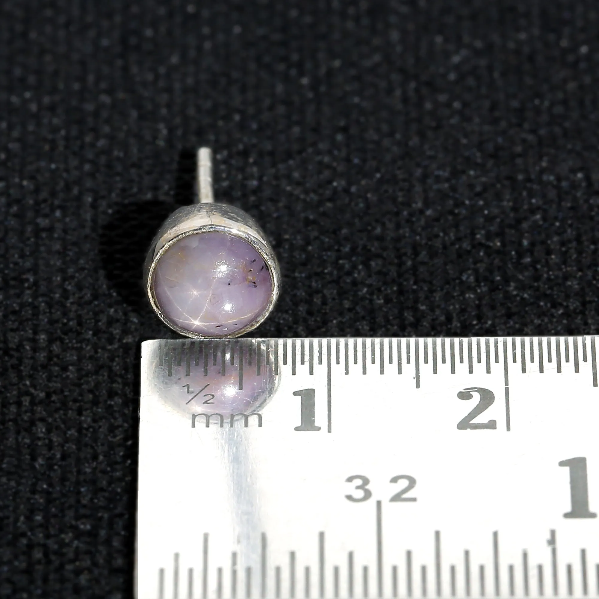 STAR SAPPHIRE STUDS 5.21 CT