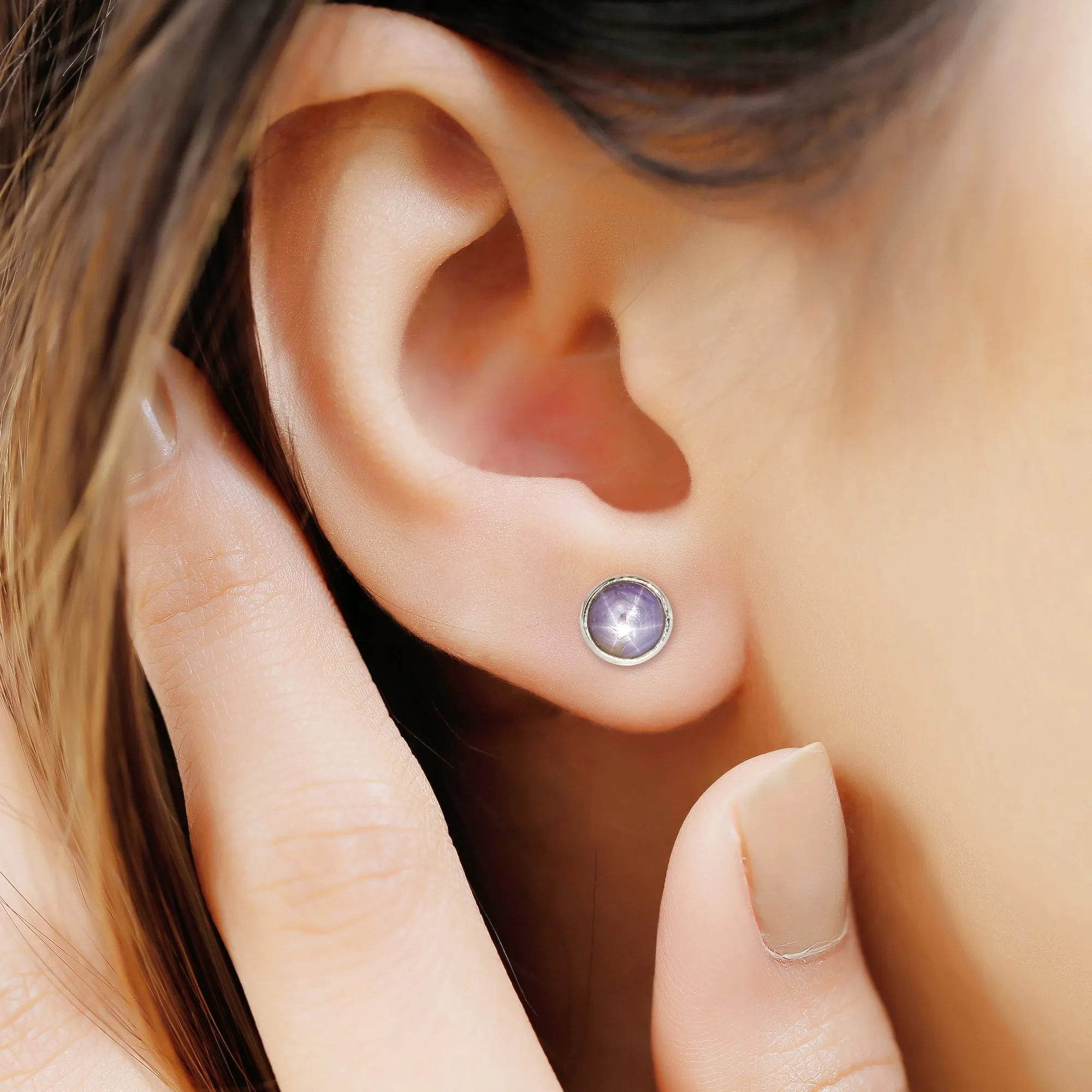 STAR SAPPHIRE STUDS 5.5 CT