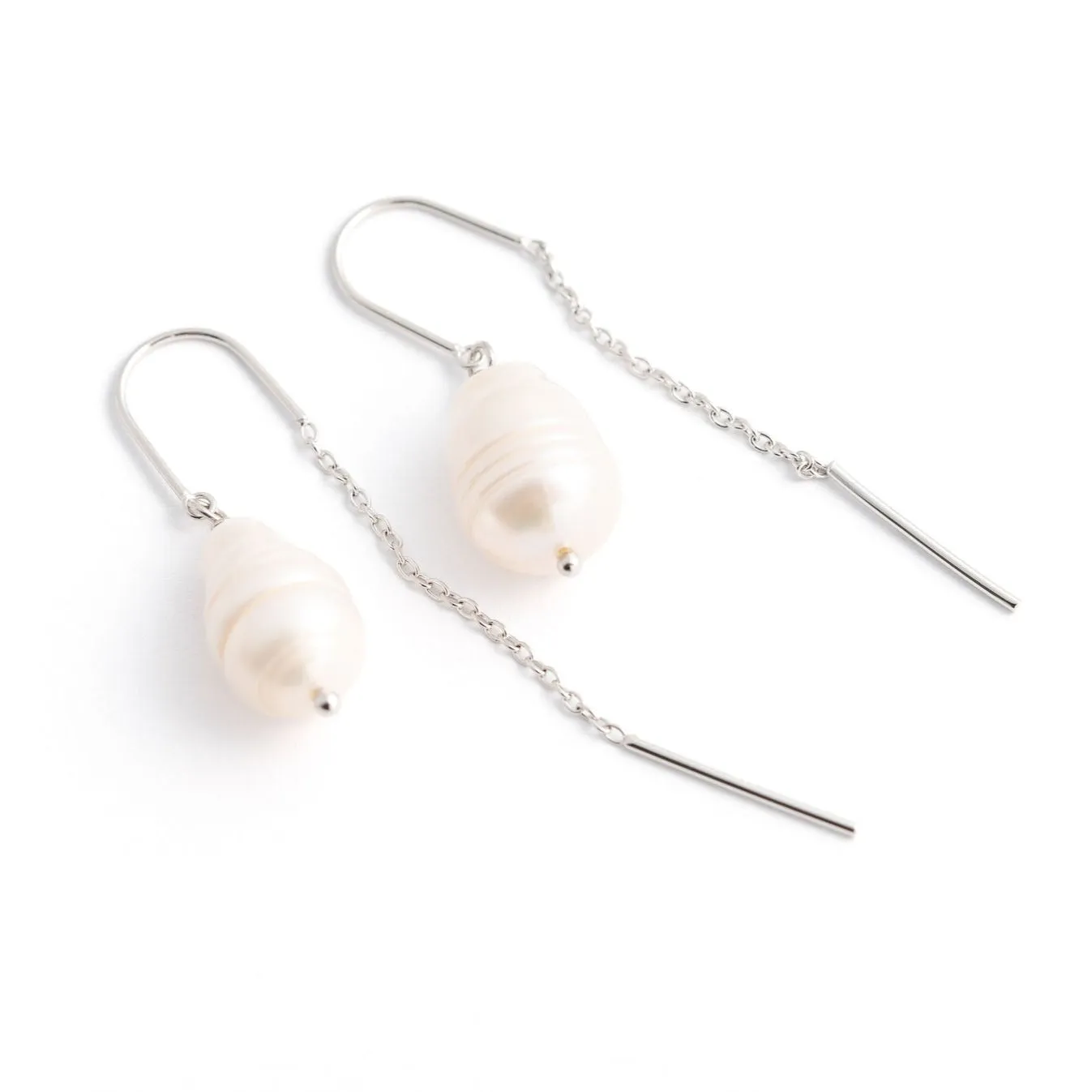 Thread Through Pearl Earring