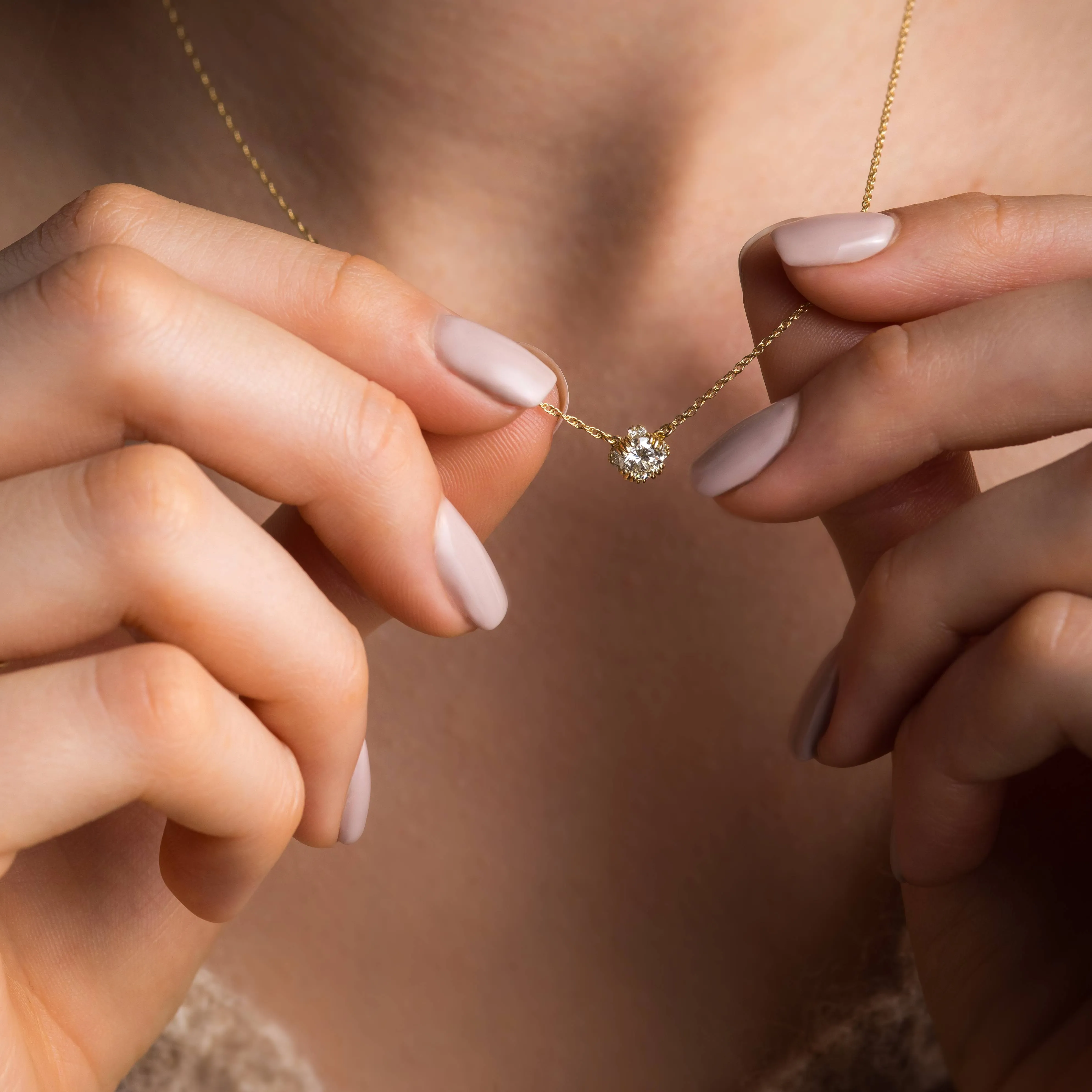 Threaded Necklace with Halo, 0.45ct. Round Cut