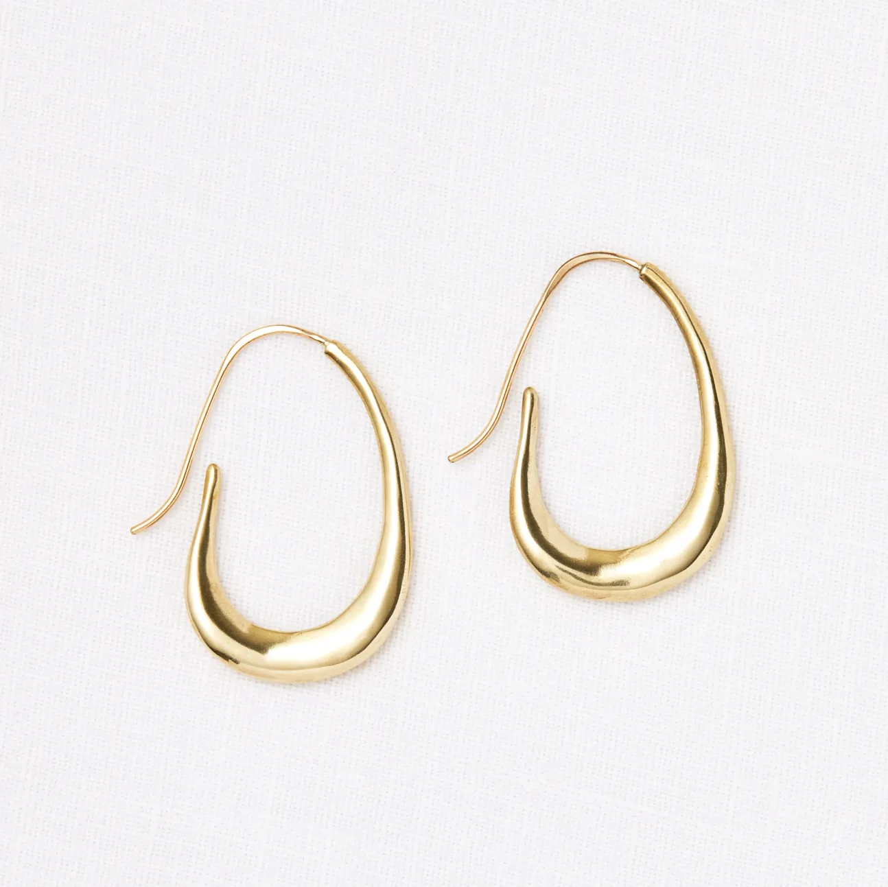 Uma Hoops