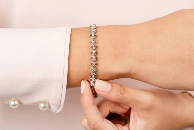Vintage Oval Link Diamond Bracelet with 1.29 ct.(finished) 2.0mm