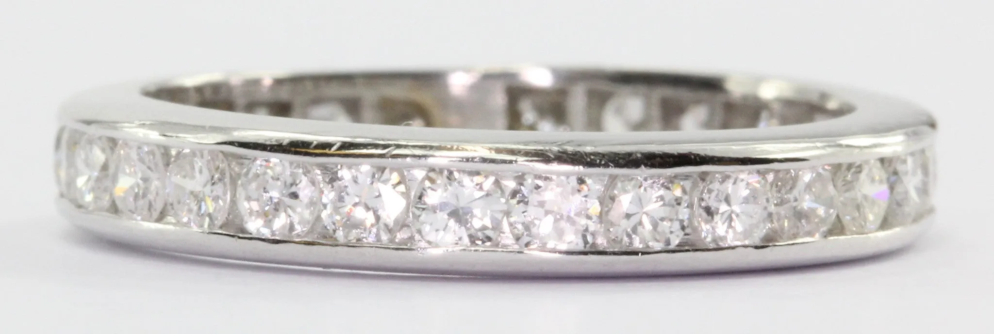 Vintage Platinum 1 CTW Diamond Eternity Band Ring Size 5