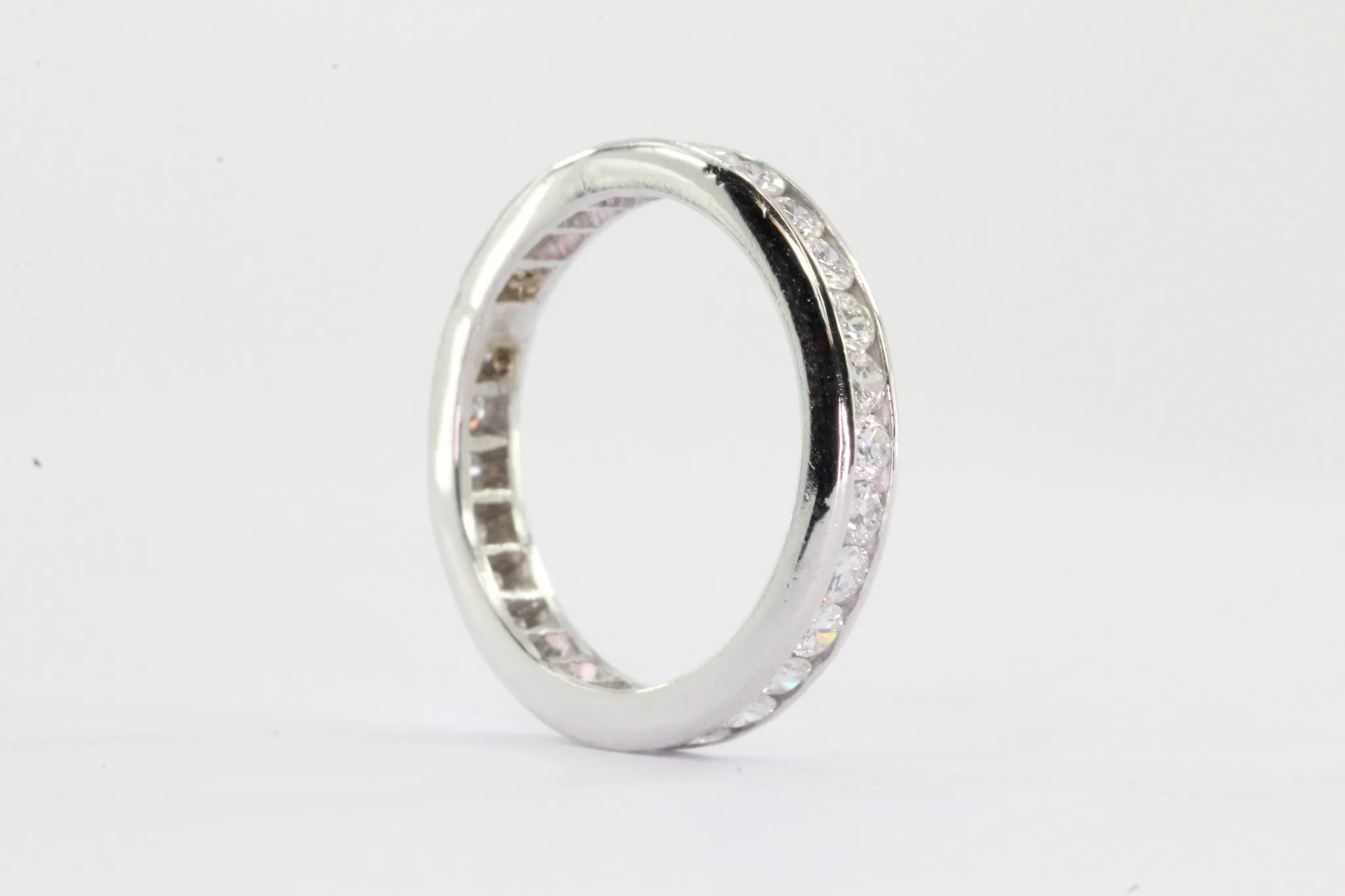 Vintage Platinum 1 CTW Diamond Eternity Band Ring Size 5